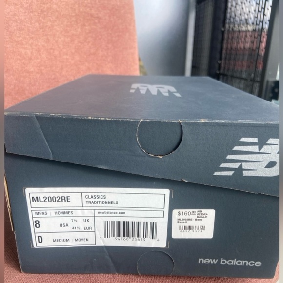 New Balance Sneaker ML2002RE Size Men's US8 - Picture 5 of 9